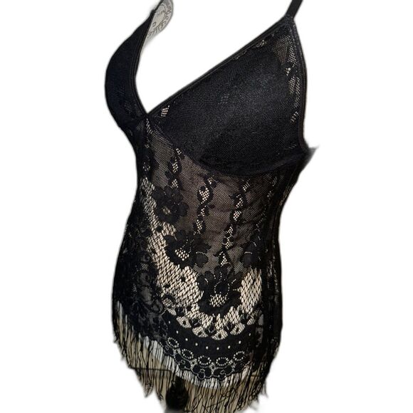Victoria's Secret Black Lace Babydoll Cami with Fringe Detail Size Small NWOT - Picture 3 of 6